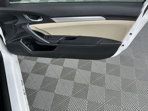 Certified 2017 Honda Civic LX-P image 20