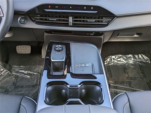 New 2025 Buick Enclave Preferred image 19