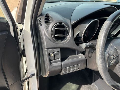 Used 2015 MAZDA MAZDA5 Sport image 14