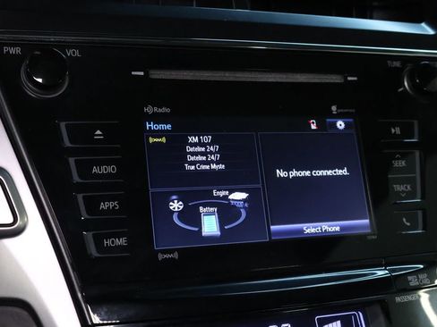 Used 2017 Toyota Prius V Three FWD image 25