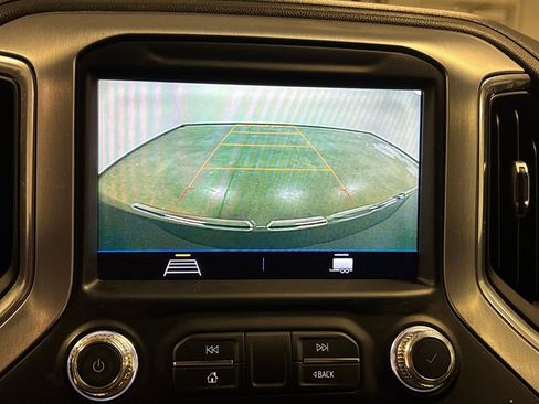 Used 2020 GMC Sierra 1500 SLE w/ SLE Value Package image 40