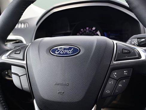 Used 2024 Ford Edge SEL w/ Convenience Package AWD/4WD image 18