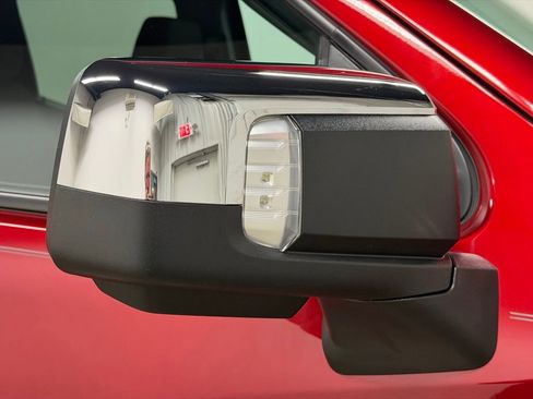 Certified 2022 Chevrolet Silverado 1500 LT w/ Safety Package image 38