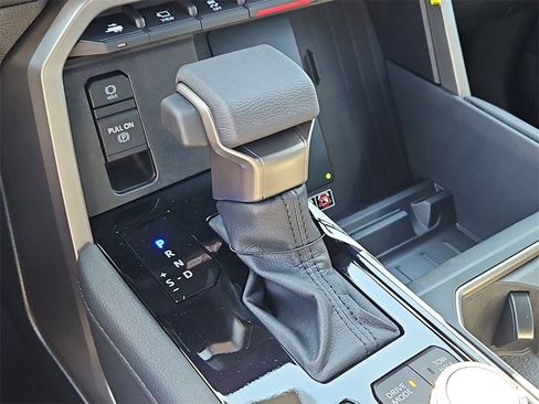 Certified 2025 Toyota Tundra Limited image 21