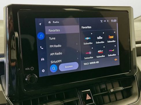 Certified 2024 Toyota Corolla SE image 16