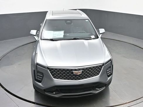 Used 2024 Cadillac XT4 Premium Luxury FWD image 43