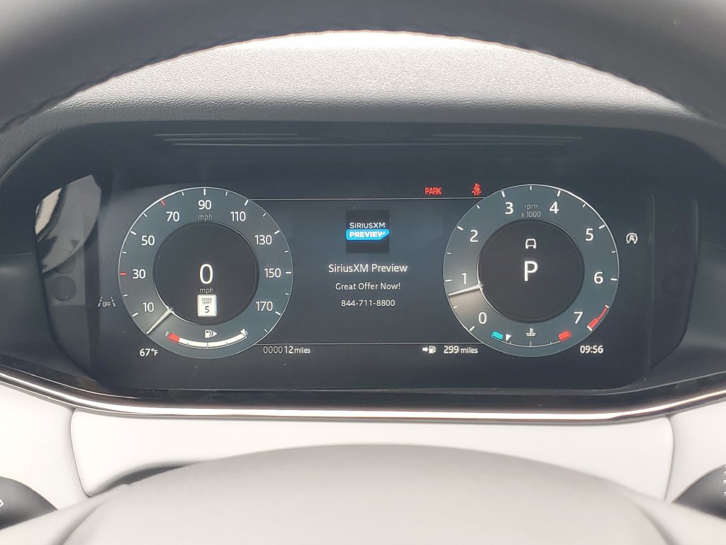 New 2026 Land Rover Range Rover Evoque S AWD/4WD image 16