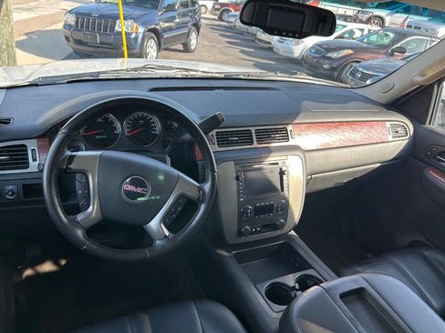 Used 2008 GMC Yukon 2WD Hybrid image 8