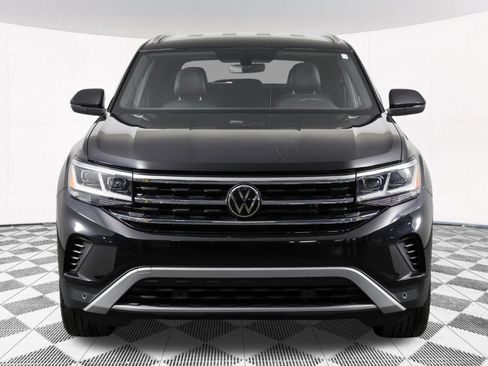 Used 2023 Volkswagen Atlas Cross Sport SE w/ Black Wheel Package AWD/4WD image 11