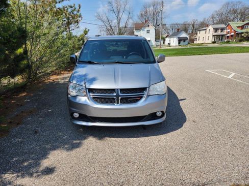 Used 2015 Dodge Grand Caravan SXT image 6