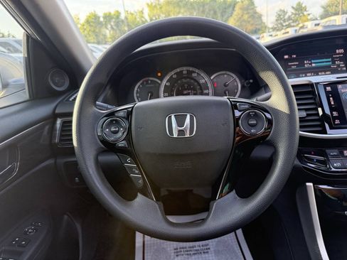 Used 2016 Honda Accord EX image 23
