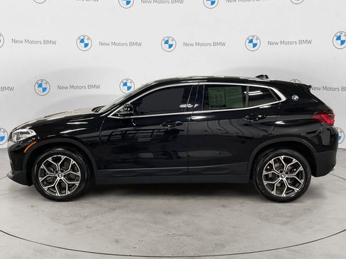 Used 2023 BMW X2 sDrive28i image 2