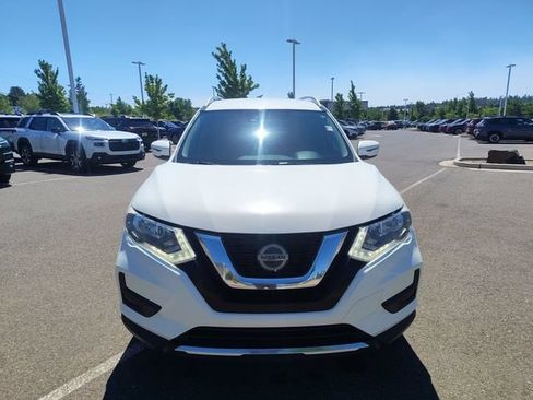 Used 2020 Nissan Rogue SV AWD/4WD image 8
