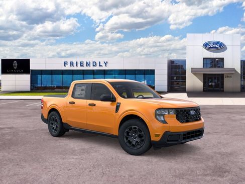 New 2026 Ford Maverick XLT FWD image 7