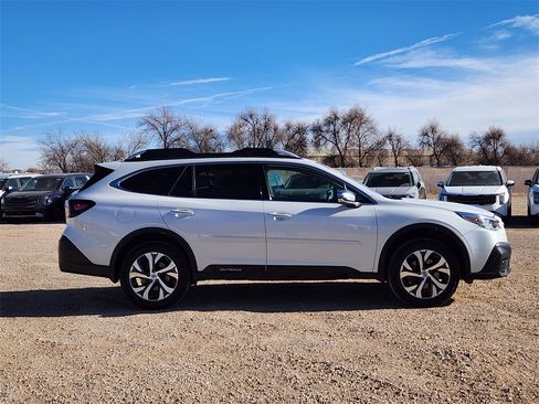 Used 2020 Subaru Outback Touring w/ Popular Package #2 image 2