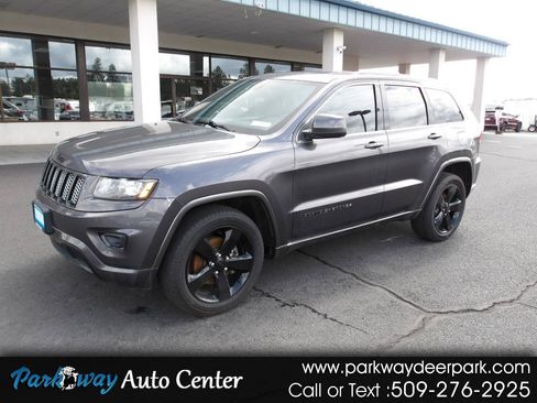 Used 2015 Jeep Grand Cherokee Altitude AWD/4WD image 1