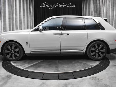 Used 2023 Rolls-Royce Cullinan image 44