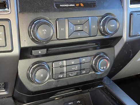 Used 2015 Ford F150 XLT w/ Equipment Group 301A Mid image 16