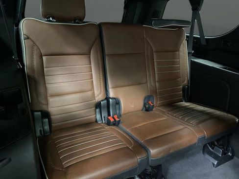 Used 2023 GMC Yukon XL Denali Ultimate image 35