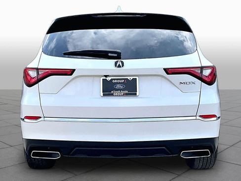 Used 2024 Acura MDX FWD image 9