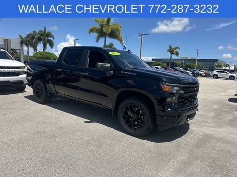 Certified 2022 Chevrolet Silverado 1500 Custom RWD image 1