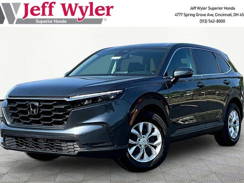 Used 2025 Honda CR-V LX image 1