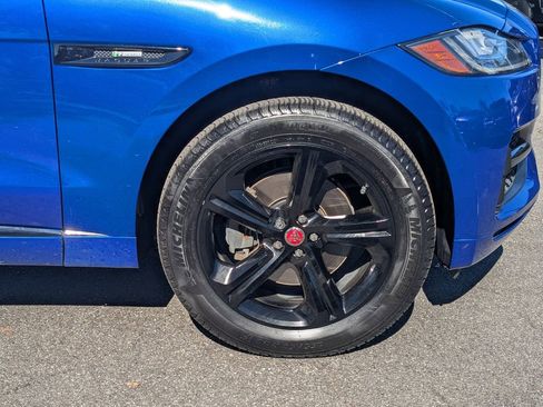 Used 2018 Jaguar F-PACE R-Sport image 22