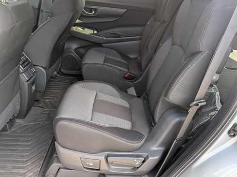 Used 2025 Subaru Ascent Premium AWD/4WD image 33