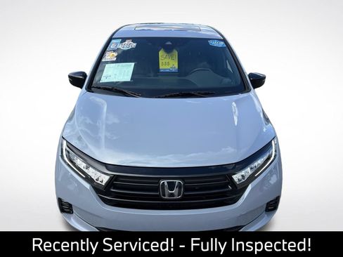 Used 2024 Honda Odyssey Sport image 5