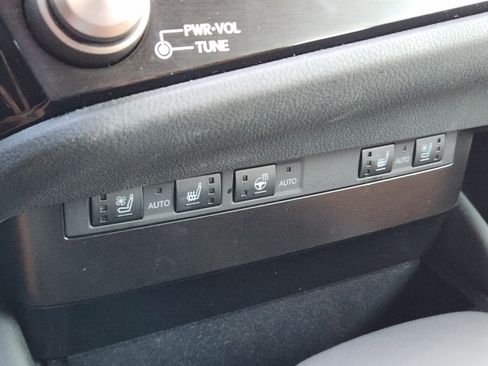 Certified 2025 Lexus ES 350 w/ Premium Package FWD image 17