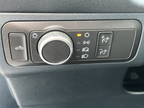 Used 2022 Ford Maverick XL FWD image 15