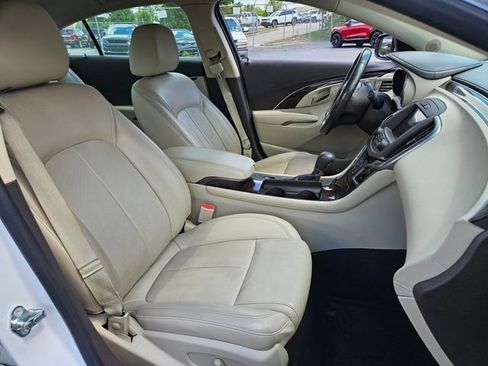 Used 2015 Buick LaCrosse Premium w/ Driver Confidence Package #1 FWD image 20