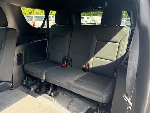 Used 2023 GMC Yukon XL SLE w/ Max Trailering Package image 17