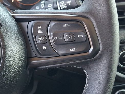 Certified 2025 Jeep Wrangler Unlimited Sport AWD/4WD image 21