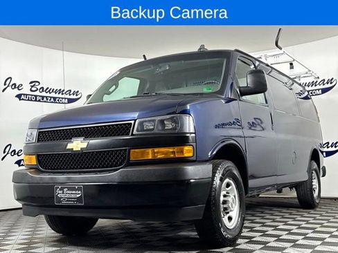 Used 2020 Chevrolet Express 2500 w/ Driver Convenience Package image 3