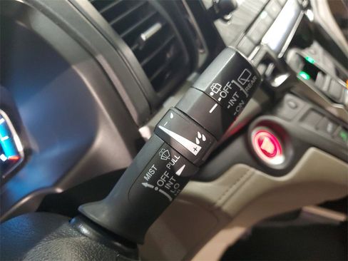 Used 2018 Honda Odyssey EX-L image 27