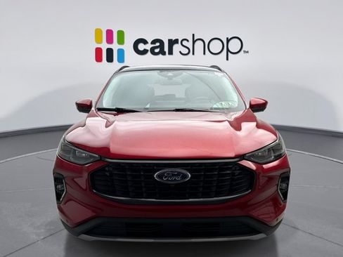 Used 2023 Ford Escape Platinum w/ Premium Technology Package AWD/4WD image 8