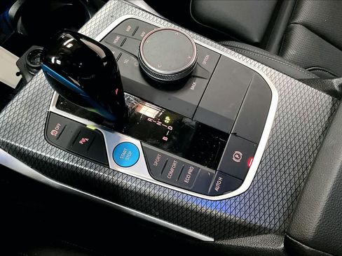 Used 2023 BMW i4 eDrive40 w/ M Sport Package image 37