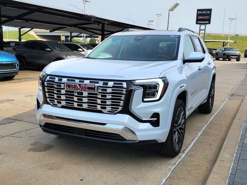 New 2026 GMC Terrain Denali image 8