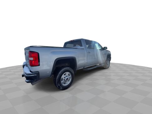 Certified 2018 GMC Sierra 2500 SLE w/ Snow Plow Prep Package image 8