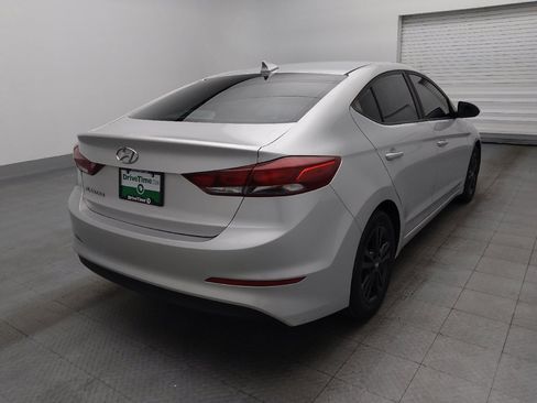 Used 2018 Hyundai Elantra SEL FWD image 9