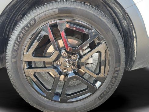 Used 2023 Kia Telluride EX X-Line image 17