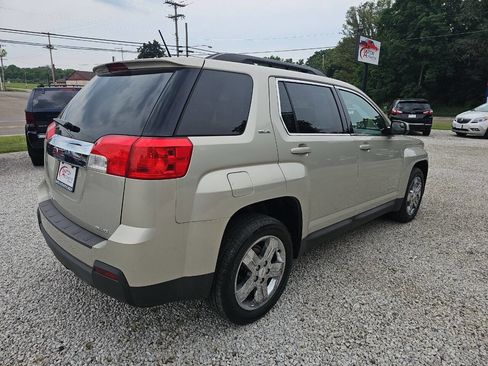 Used 2013 GMC Terrain SLE w/ Chrome and Technology Package AWD/4WD image 5