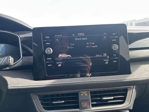 New 2026 Volkswagen Taos SE AWD/4WD image 50