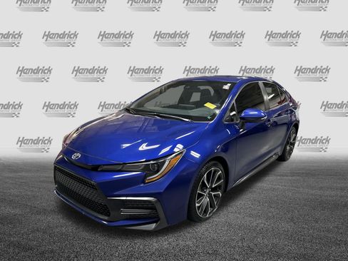 Used 2021 Toyota Corolla SE FWD image 3