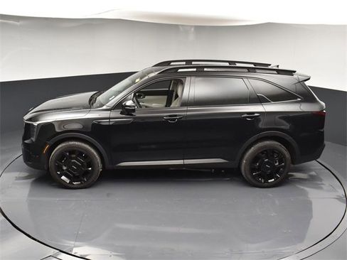 Certified 2024 Kia Sorento X-Line EX image 46