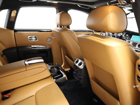 Used 2017 Rolls-Royce Ghost Series II Sedan 4D image 70