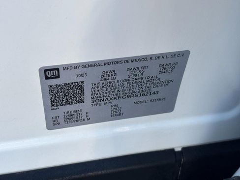 Certified 2024 Chevrolet Equinox LT w/ LPO, Floor Liner Package image 25