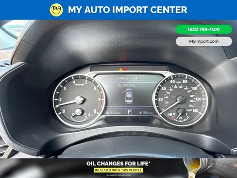 Used 2025 Nissan Altima 2.5 SV w/ SV Special Edition Package AWD/4WD image 18