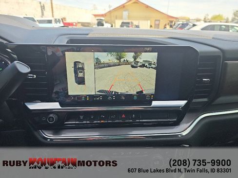 Used 2024 Chevrolet Silverado 3500 High Country w/ High Country Premium Package image 22